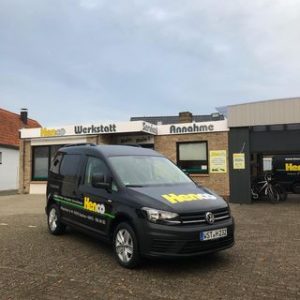 Henco hat einen neuen Firmenwagen bekommen.