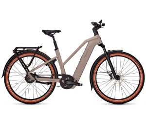 Kalkhoff ENTICE 5+ ADVANCE BELT FL (Freilauf) mit 600 Wh-Akku als Trapez-Rahmen in der Farbe moonstonegrey matt, Modell 2025