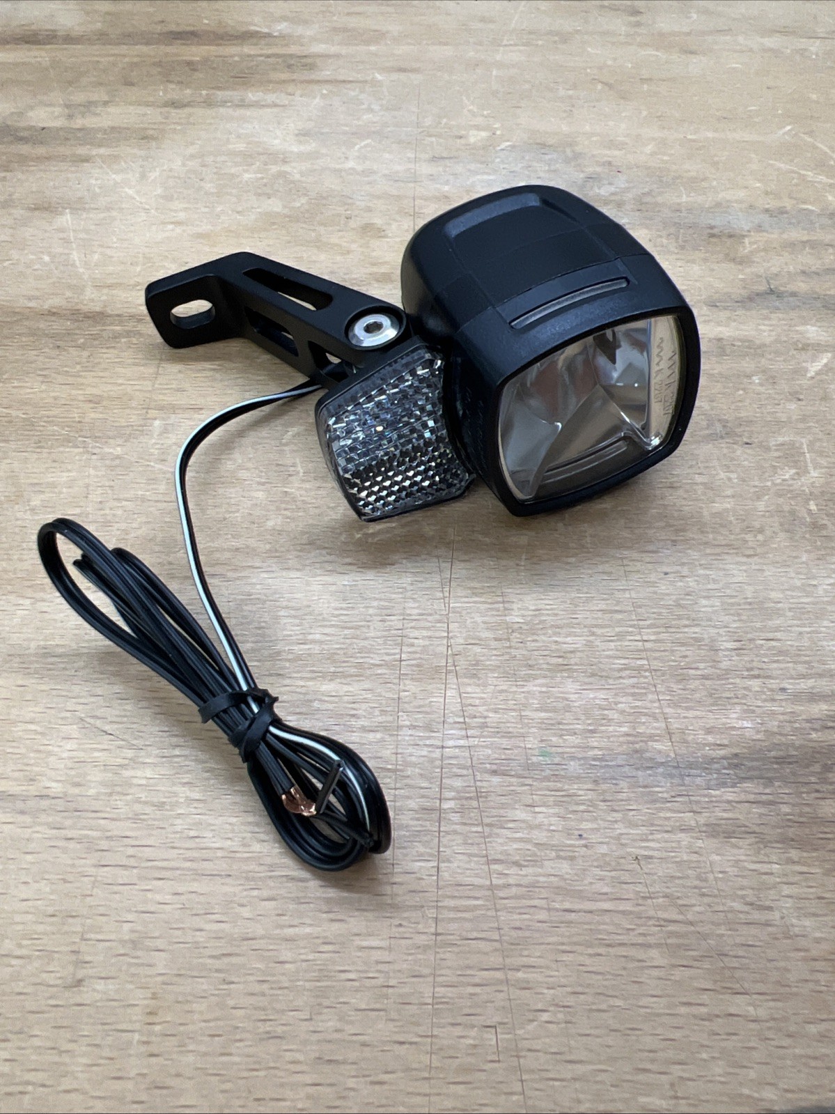 ADDVIEW LED Scheinwerfer Hammer 6-48V 120 Lux