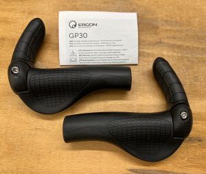 ERGON GP30 GP3 Gr.L 130 130mm mit BarEnds schwarz