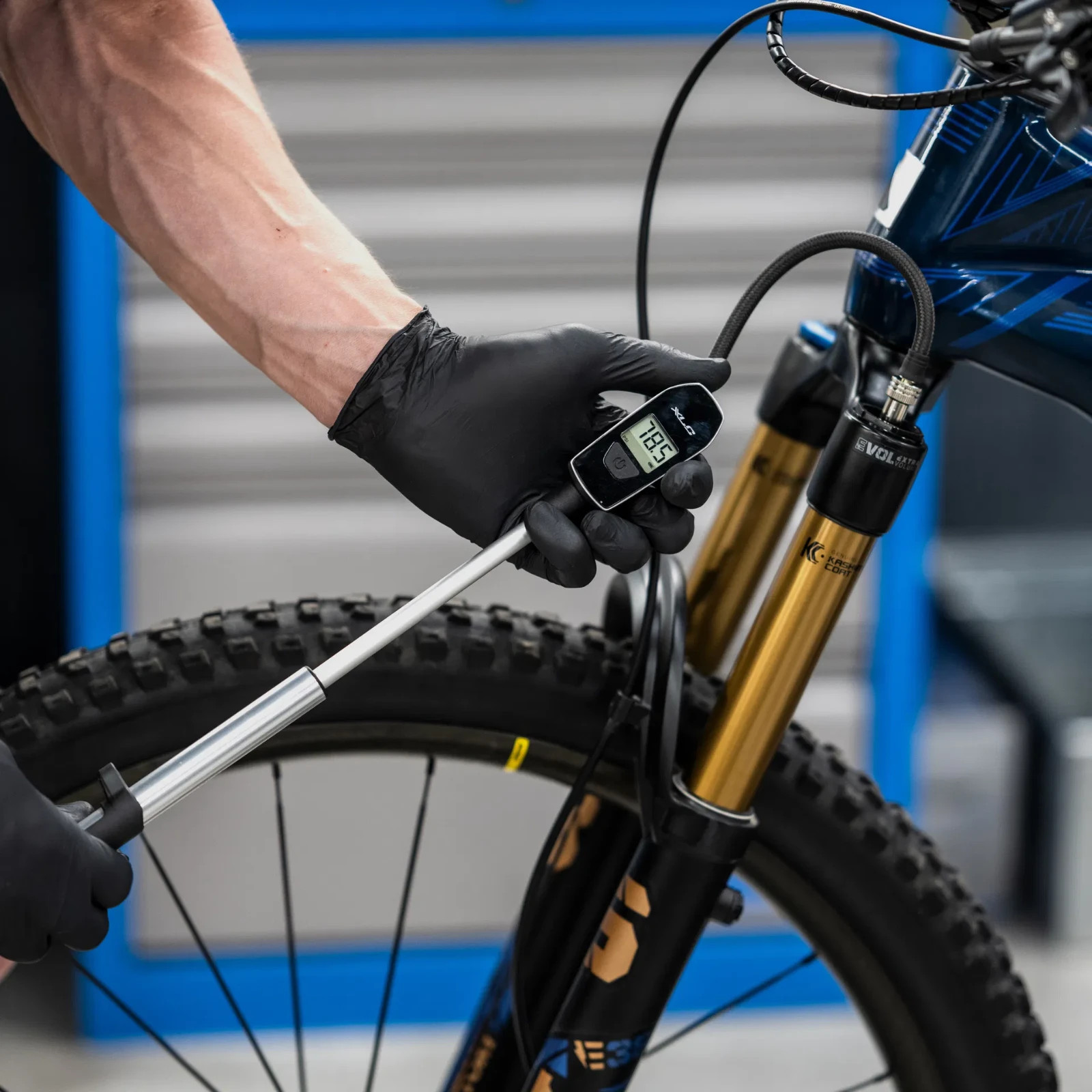 Digitale Dämpferpumpe PU-H04 26cm bis 600PSI