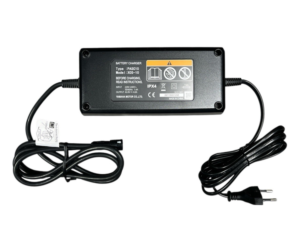 YAMAHA Akku Ladegerät 36V – Bild 2